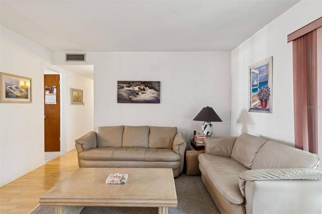 1858 Sunny Drive, Unit F21, Bradenton, FL 34207 Photo