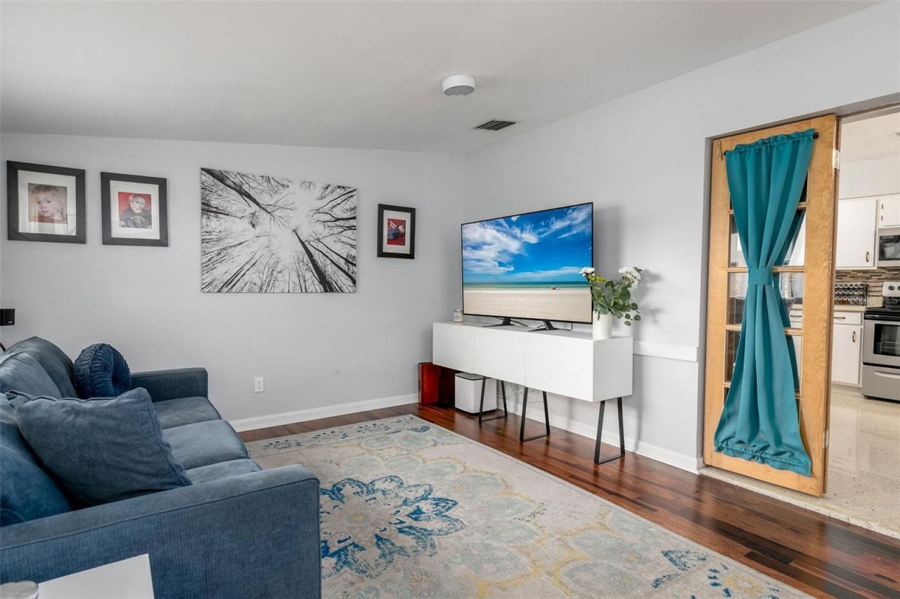 7940 22nd Avenue N, Saint Petersburg, FL 33710 Photo