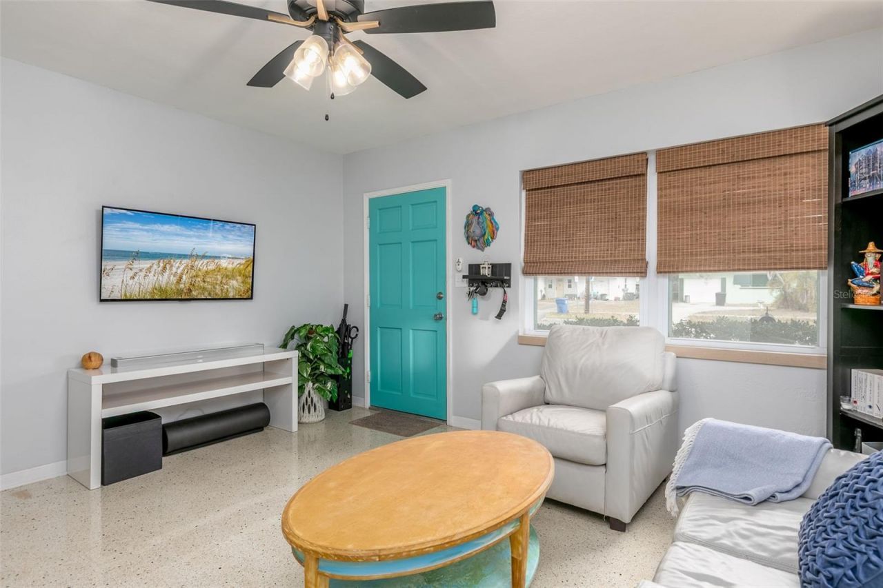 7940 22nd Avenue N, Saint Petersburg, FL 33710 Photo