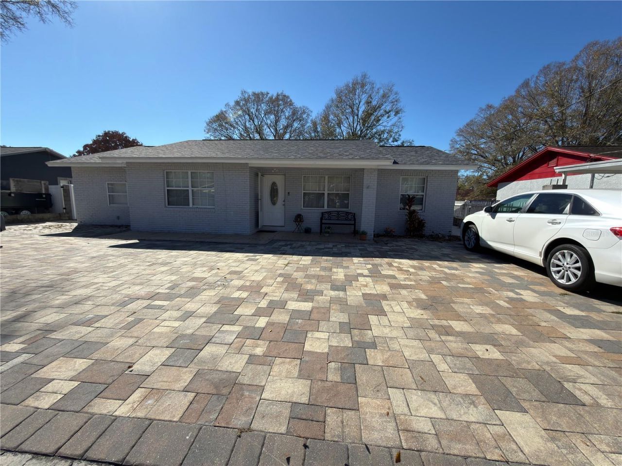 911 Maydell Drive, Tampa, FL 33619 Main Photo