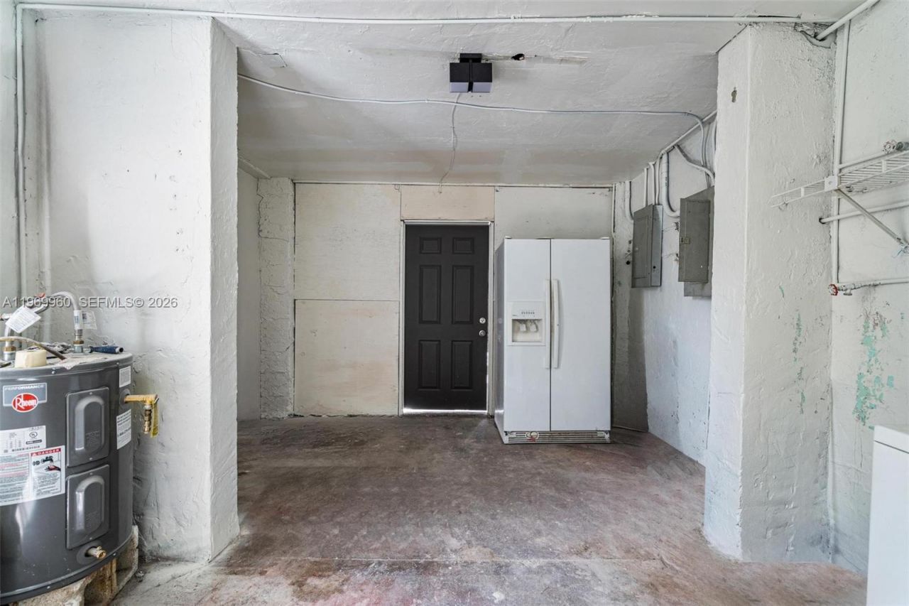 1523 NW 38th St, Miami, FL 33142 Photo