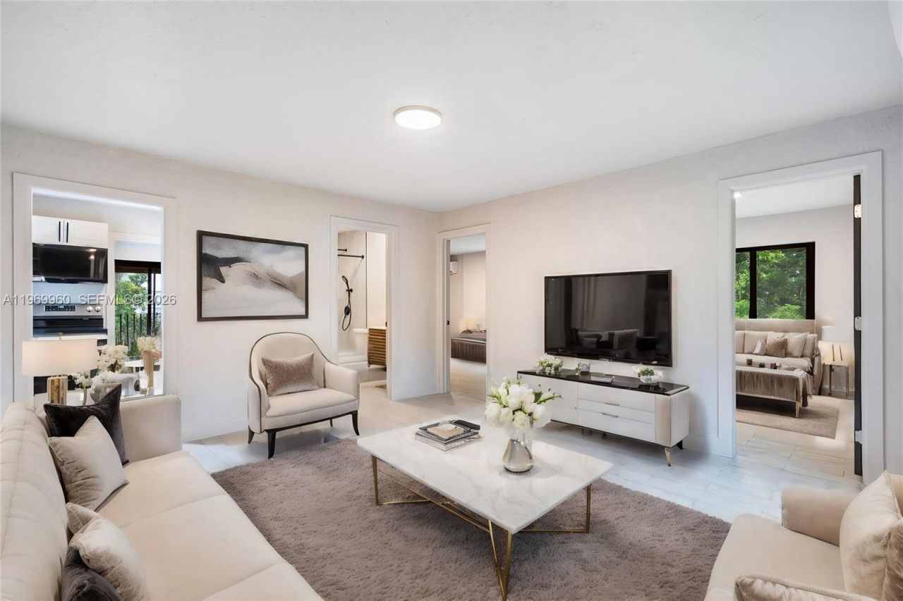 1523 NW 38th St, Miami, FL 33142 Photo