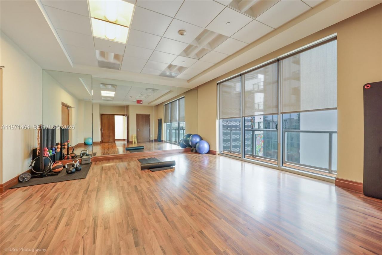 1060 Brickell Ave , Unit 1003, Miami, FL 33131 Photo