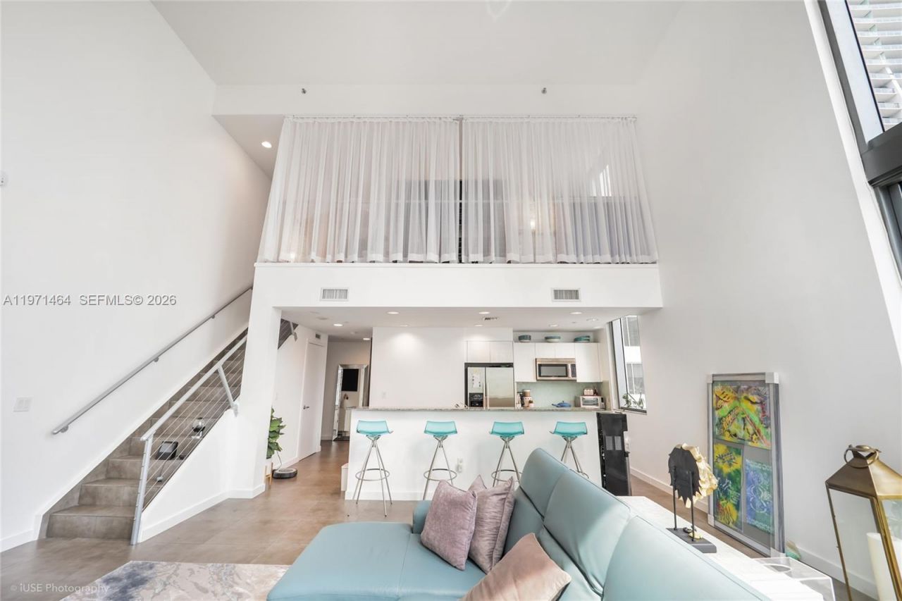 1060 Brickell Ave , Unit 1003, Miami, FL 33131 Photo