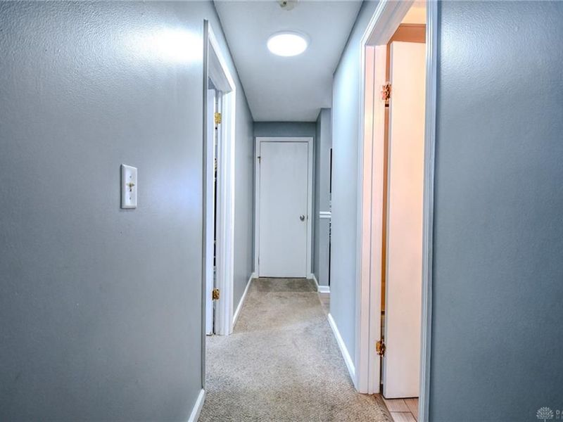 8286 Briar Ridge Court, Huber Heights, OH 45424 Photo 19