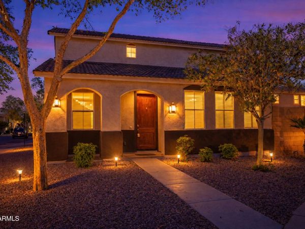 4302 E CARLA VISTA Drive, Gilbert, AZ 85295