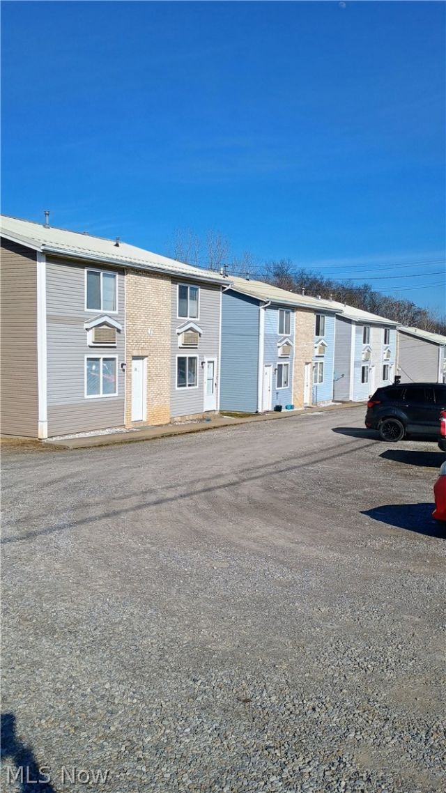 3215 Moxadarla Drive, Zanesville, OH 43701 Main Photo