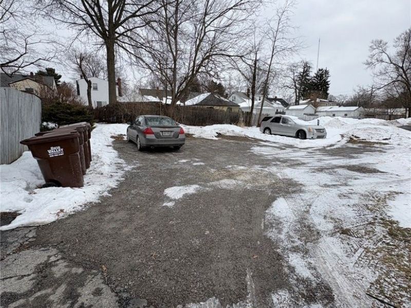 74 Homestead Drive, Unit 4, Youngstown, OH 44512 Photo 11