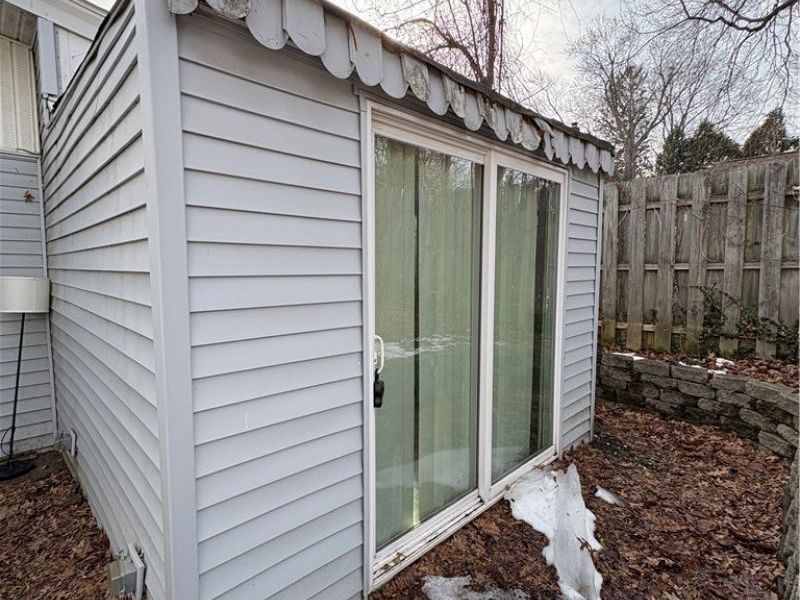 74 Homestead Drive, Unit 4, Youngstown, OH 44512 Photo 2