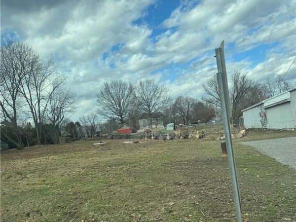 44972 Crestview Road, Columbiana, OH 44408