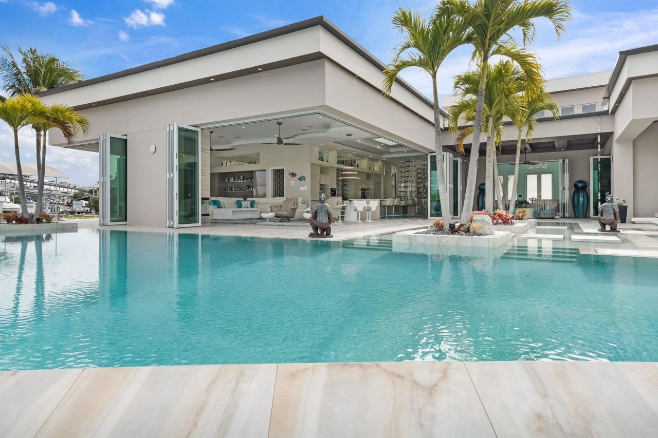 103 Montrose Dr, Fort Myers, FL 33919 Photo