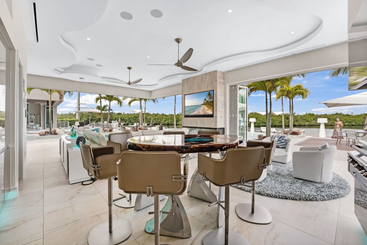 103 Montrose Dr, Fort Myers, FL 33919 Photo