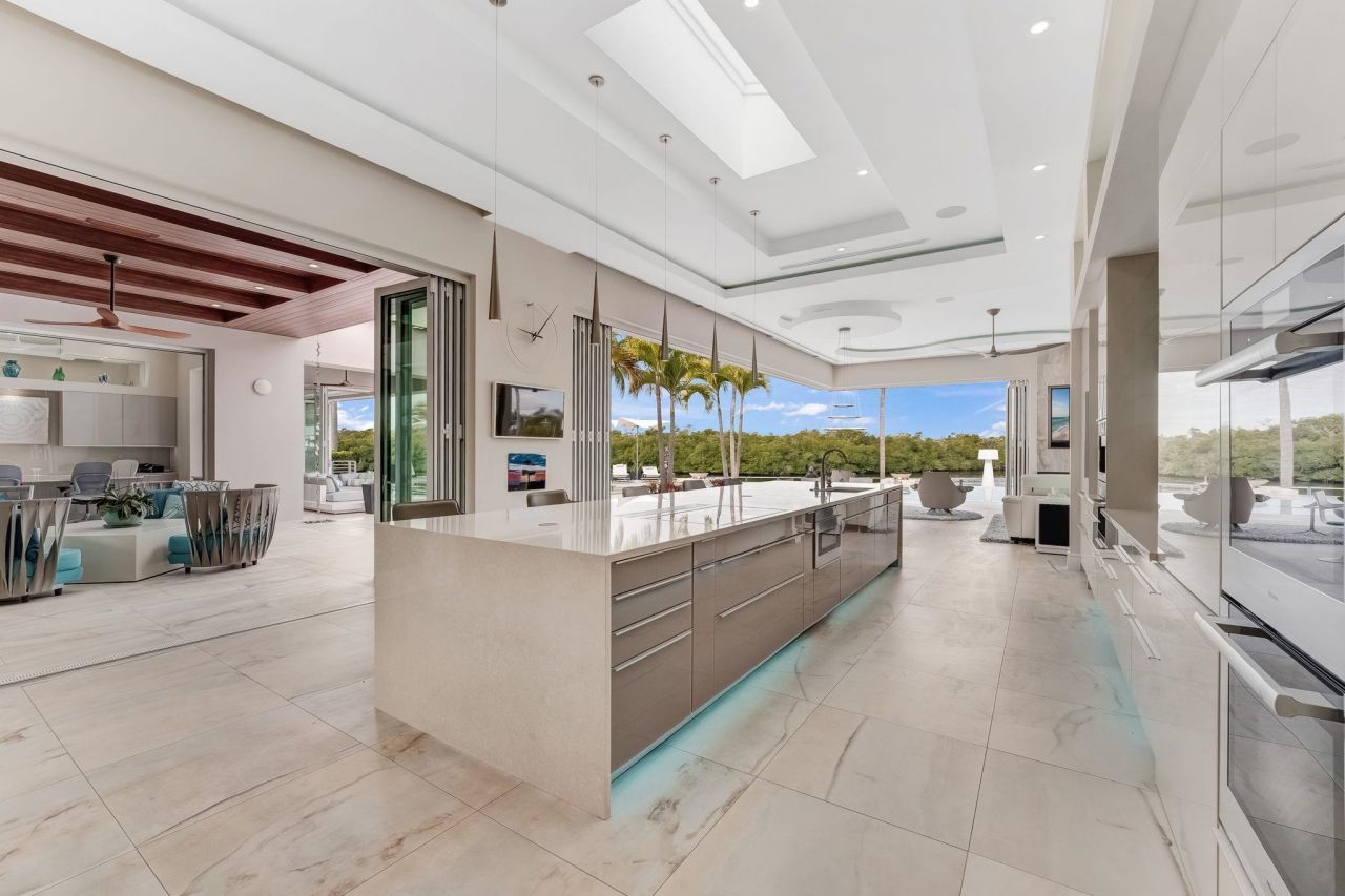 103 Montrose Dr, Fort Myers, FL 33919 Photo