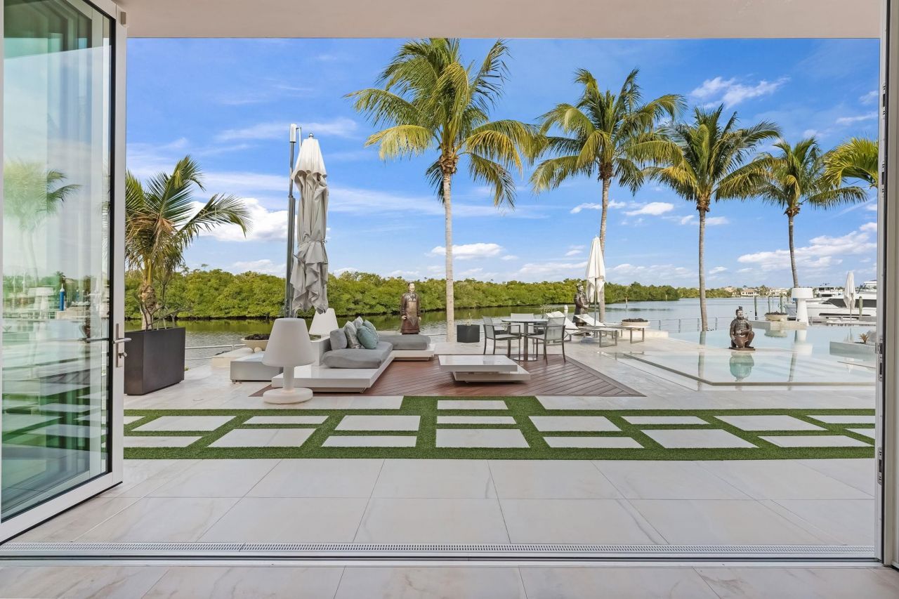 103 Montrose Dr, Fort Myers, FL 33919 Photo