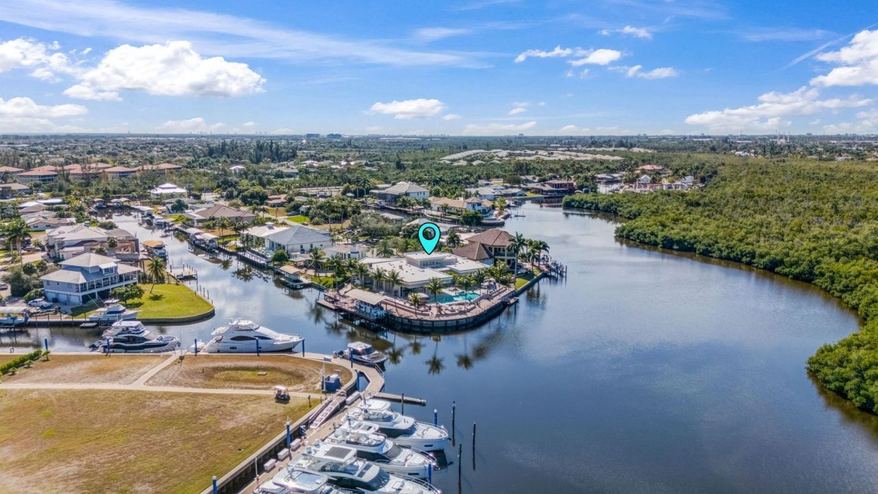 103 Montrose Dr, Fort Myers, FL 33919 Photo