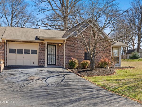 1231 Karina Circle, Maryville, TN 37804