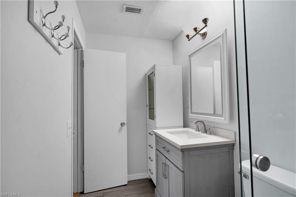6777 Winkler Rd, Unit 268, Fort Myers, FL 33919 Photo