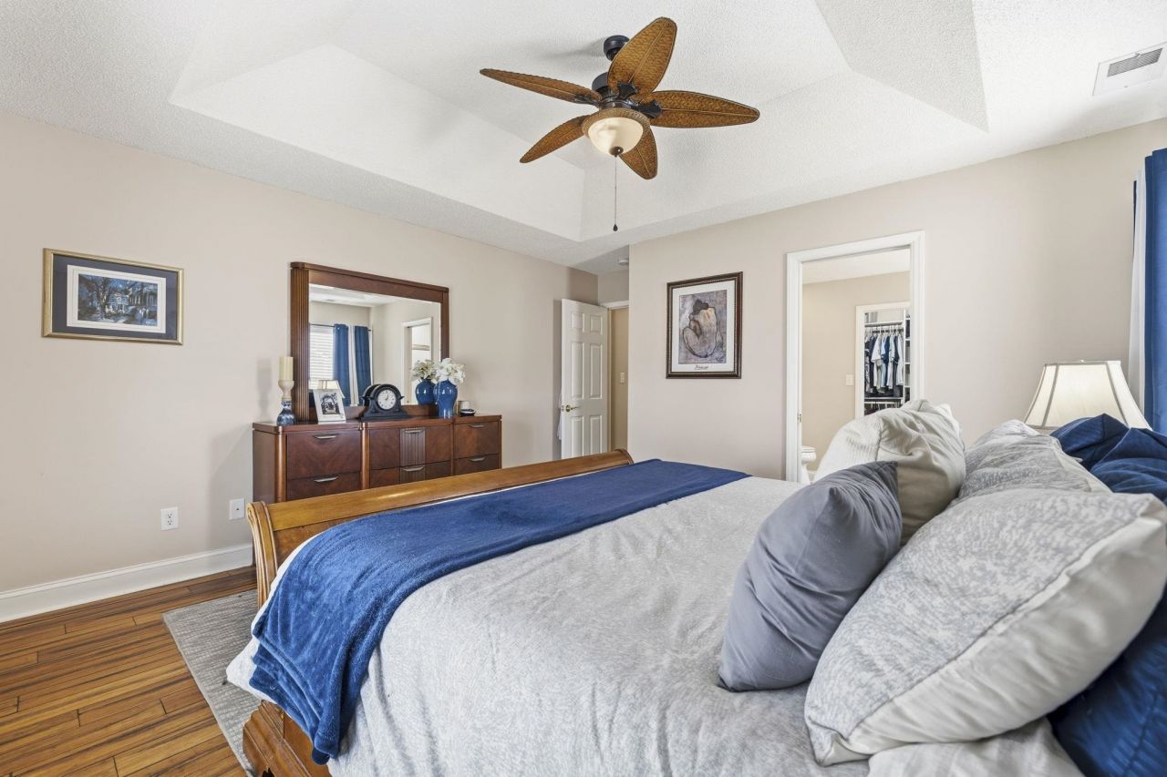 200 Silverbelle Blvd.  Photo 23