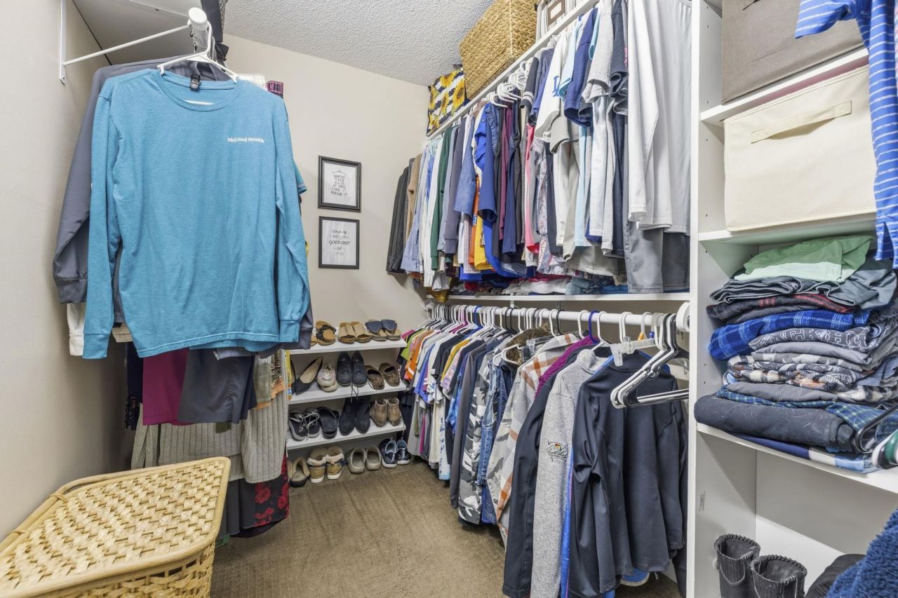 200 Silverbelle Blvd.  Photo 28