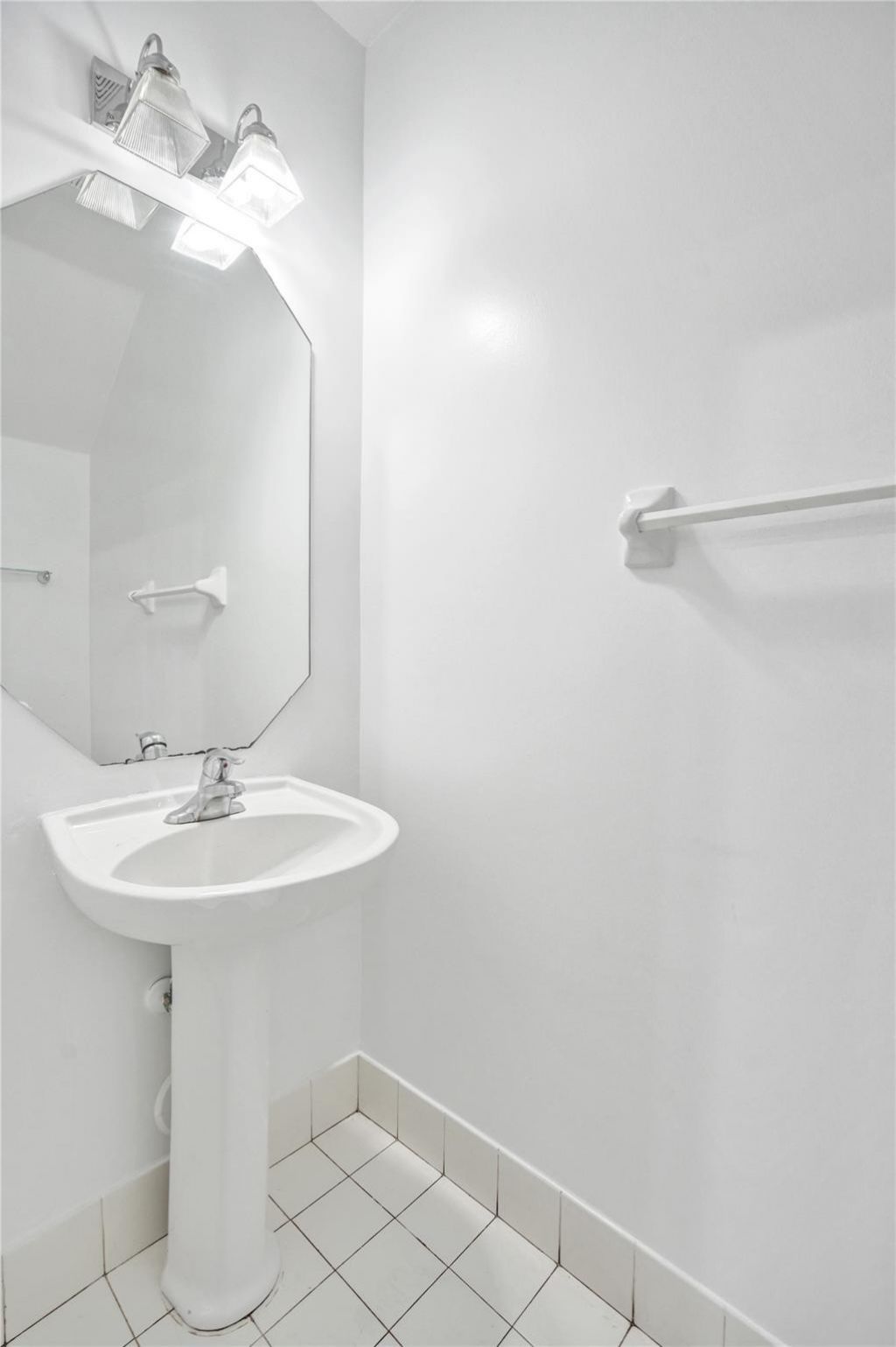 3313 NW 29th Court, Lauderdale Lakes, FL 33311 Photo