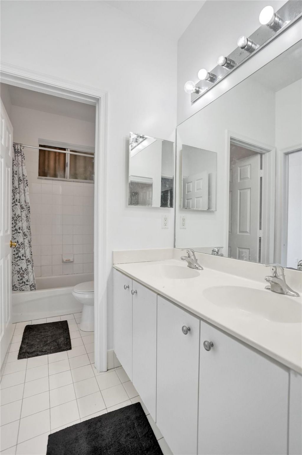 3313 NW 29th Court, Lauderdale Lakes, FL 33311 Photo