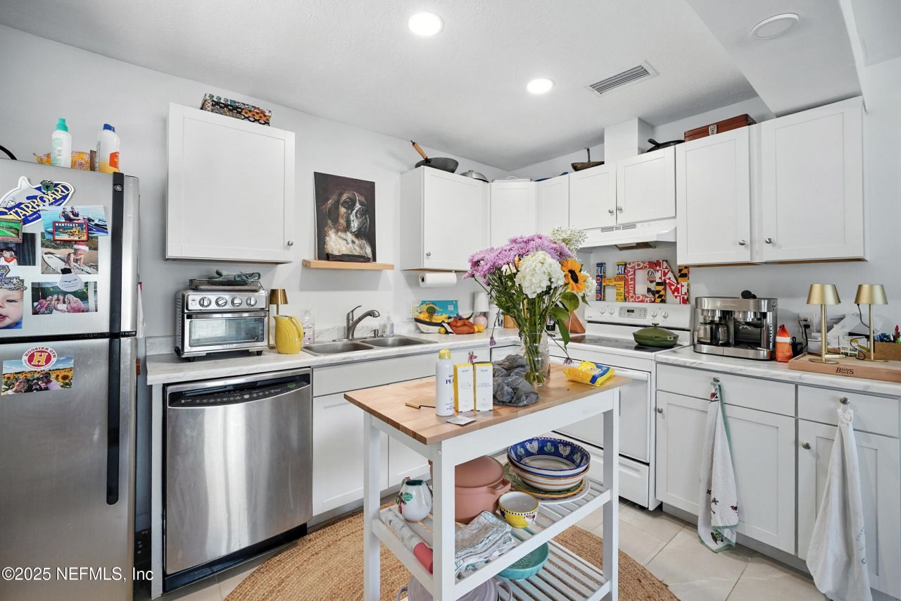 229 Margaret Street, Neptune Beach, FL 32266 Photo