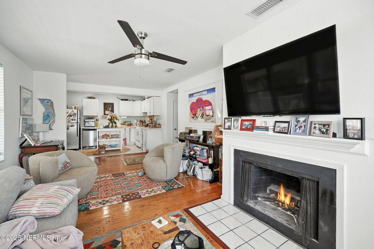 229 Margaret Street, Neptune Beach, FL 32266 Photo