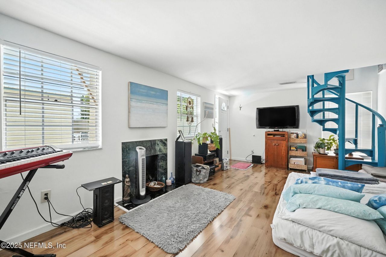 229 Margaret Street, Neptune Beach, FL 32266 Photo