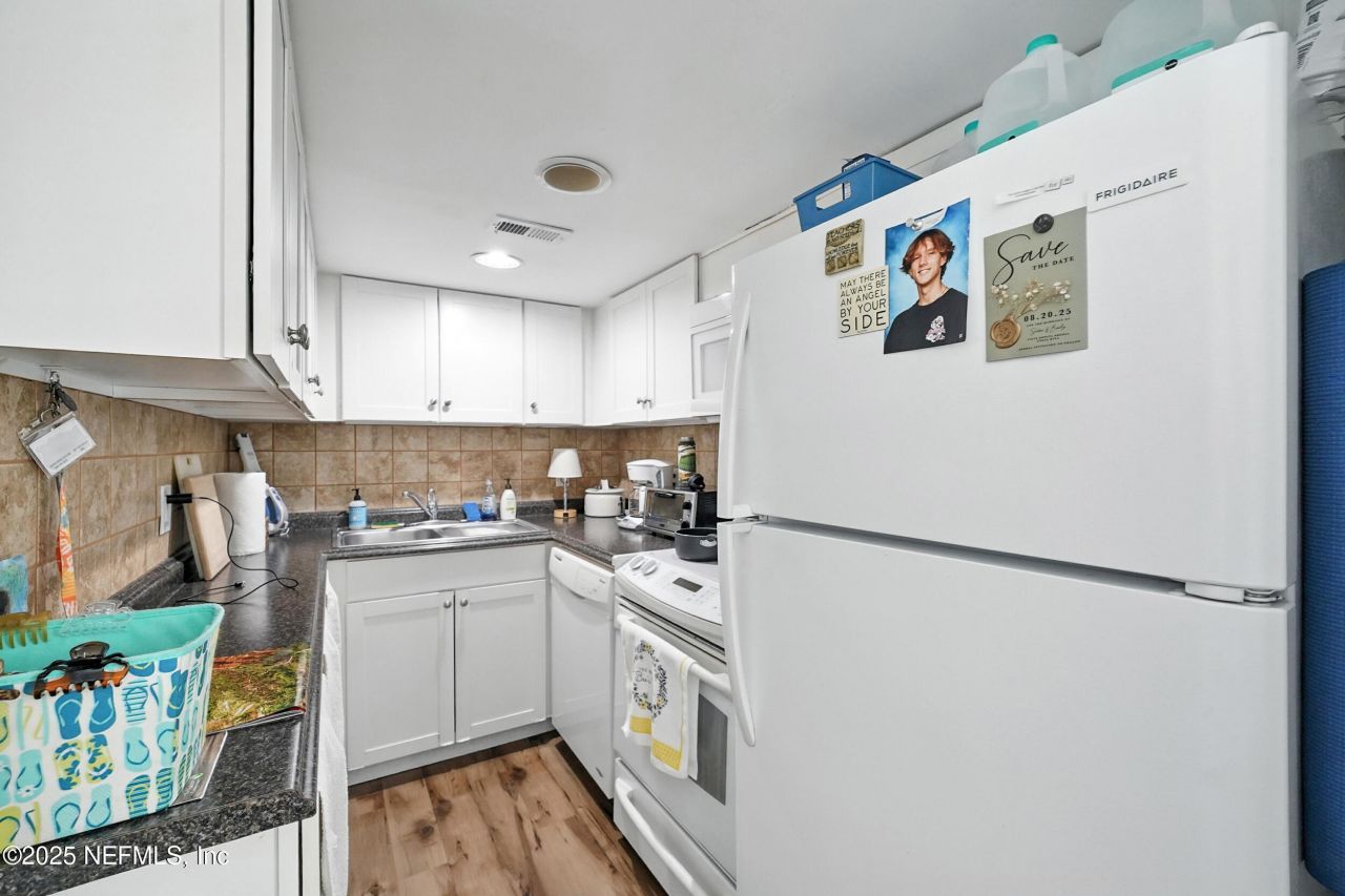 229 Margaret Street, Neptune Beach, FL 32266 Photo