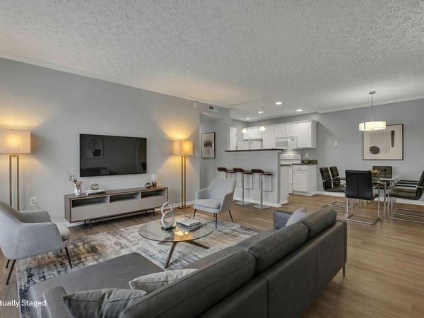 5621 Cedar Springs, Columbus, OH 43228