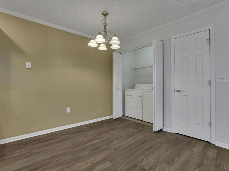 5621 Cedar Springs, Columbus, OH 43228 Photo 10