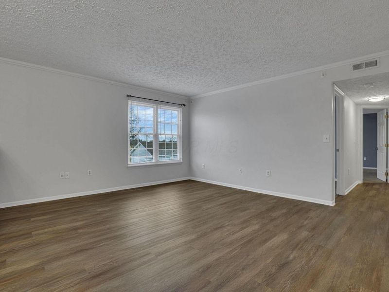 5621 Cedar Springs, Columbus, OH 43228 Photo 5