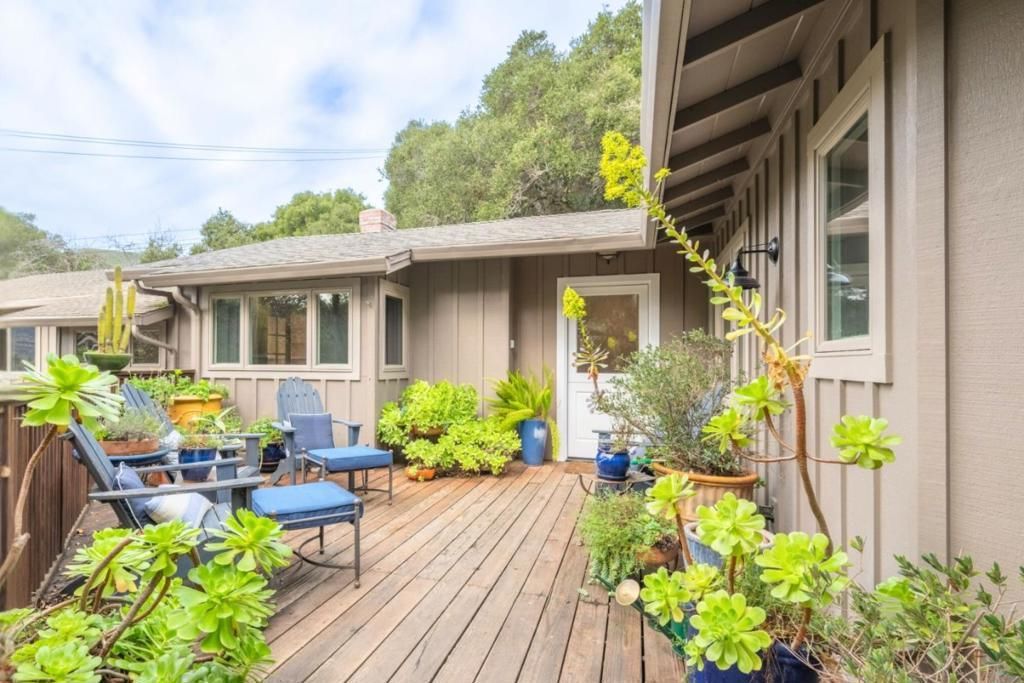 11 Scarlett Road, Carmel Valley, CA 93924 Main Photo