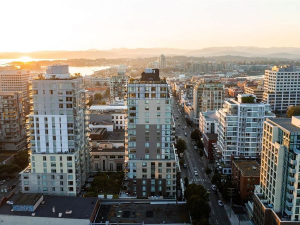 845 Johnson St , Unit 302, Victoria, BC V8W 0G3