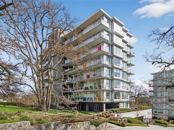 4011 Rainbow Hill Lane, Unit 602, Saanich, BC V9B 0G4