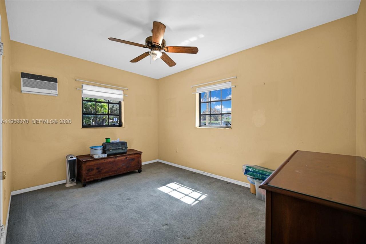 6303 SW 43rd St , South Miami, FL 33155 Photo