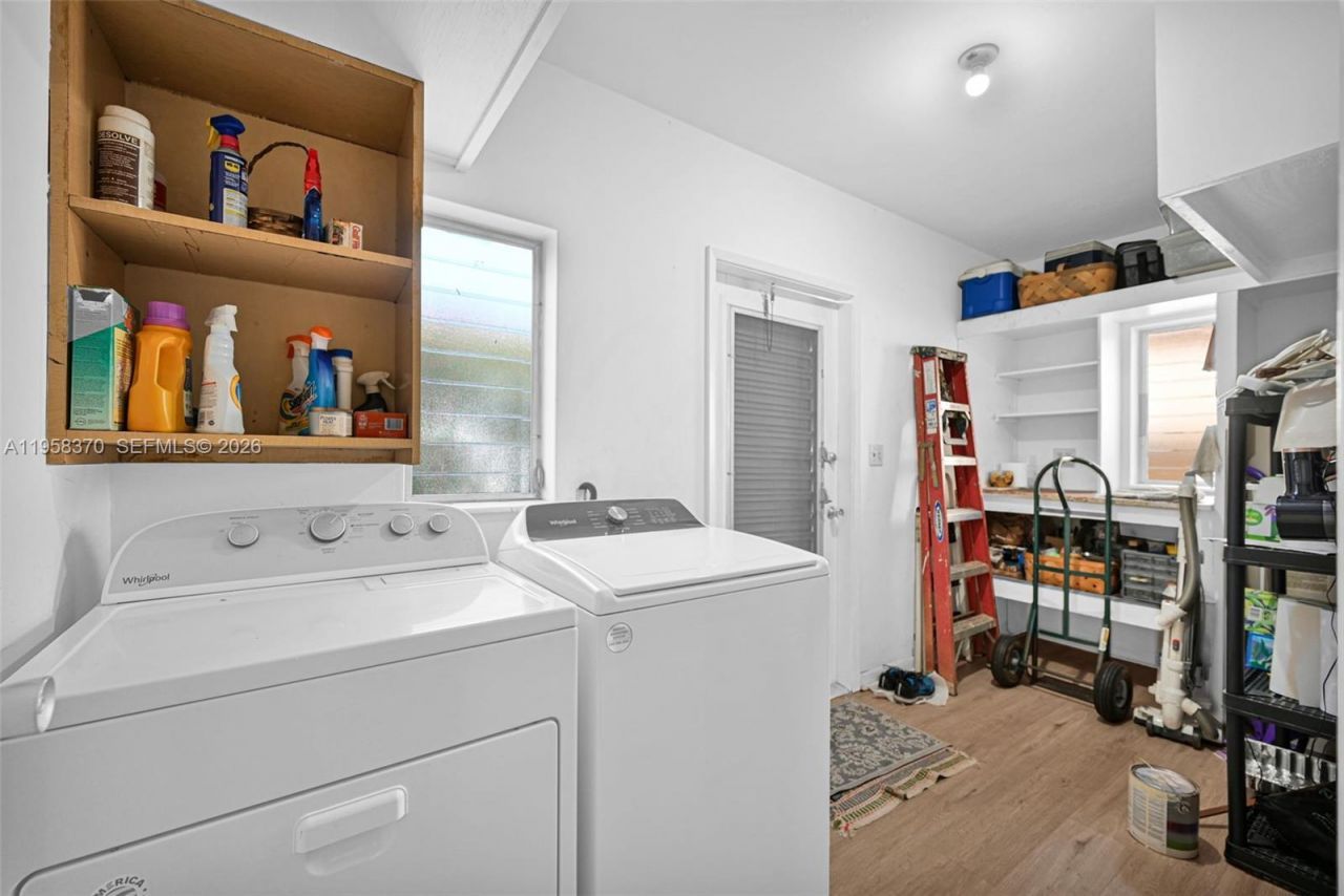 6303 SW 43rd St , South Miami, FL 33155 Photo