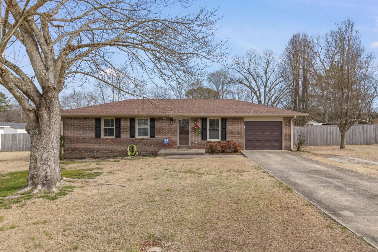 4008 Hayes St, Florence, AL 00000 Main Photo