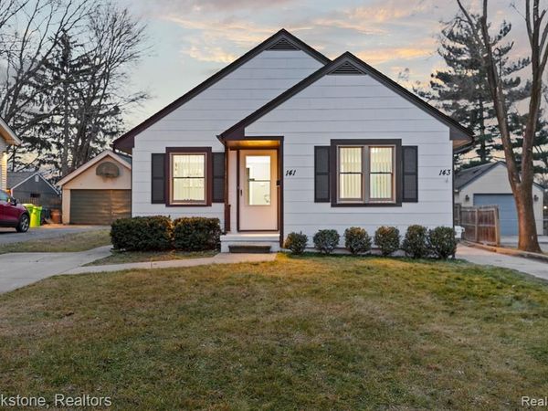 141 FERNDALE Avenue , Rochester, MI 48307