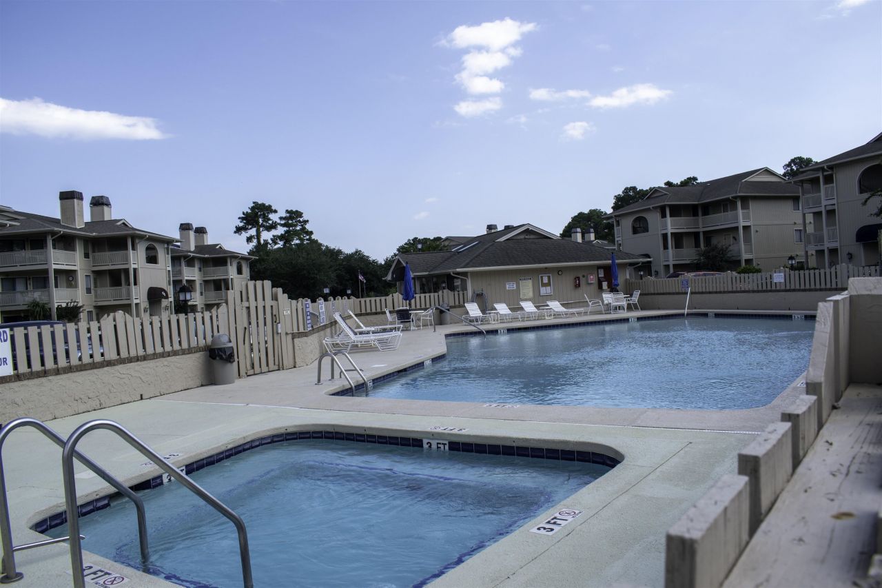 4290 Pinehurst Circle  Photo 21