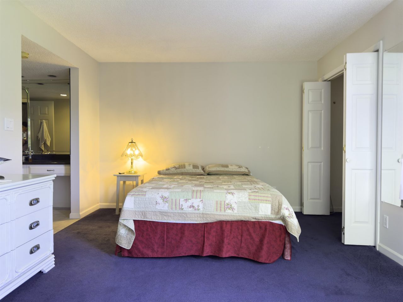 4290 Pinehurst Circle  Photo 8