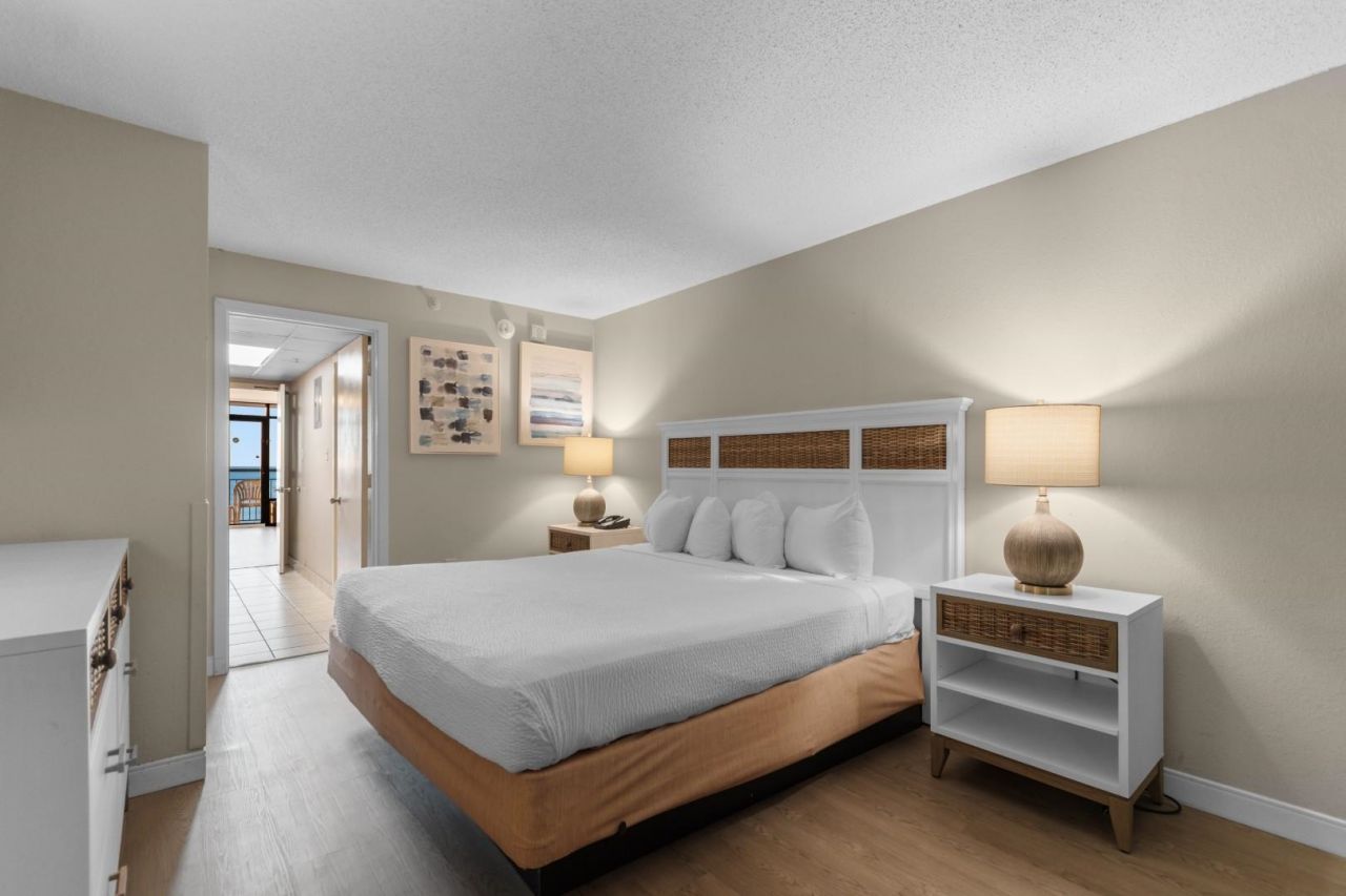 1501 S Ocean Blvd.  Photo 4