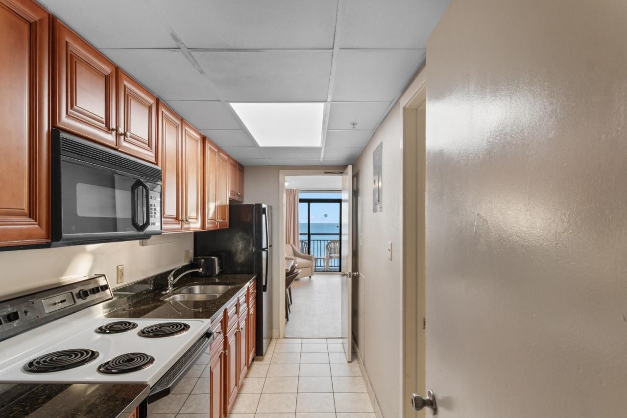 1501 S Ocean Blvd.  Photo 7