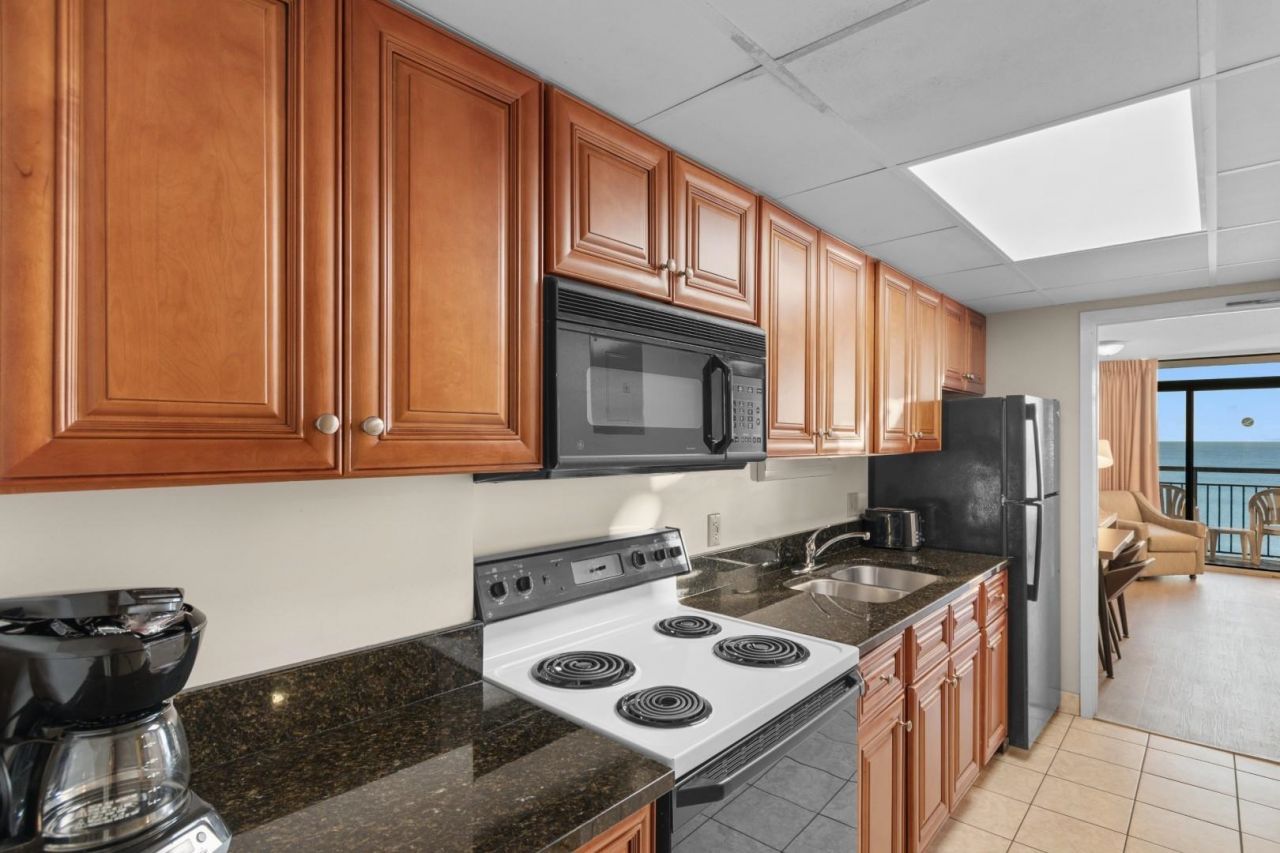 1501 S Ocean Blvd.  Photo 8