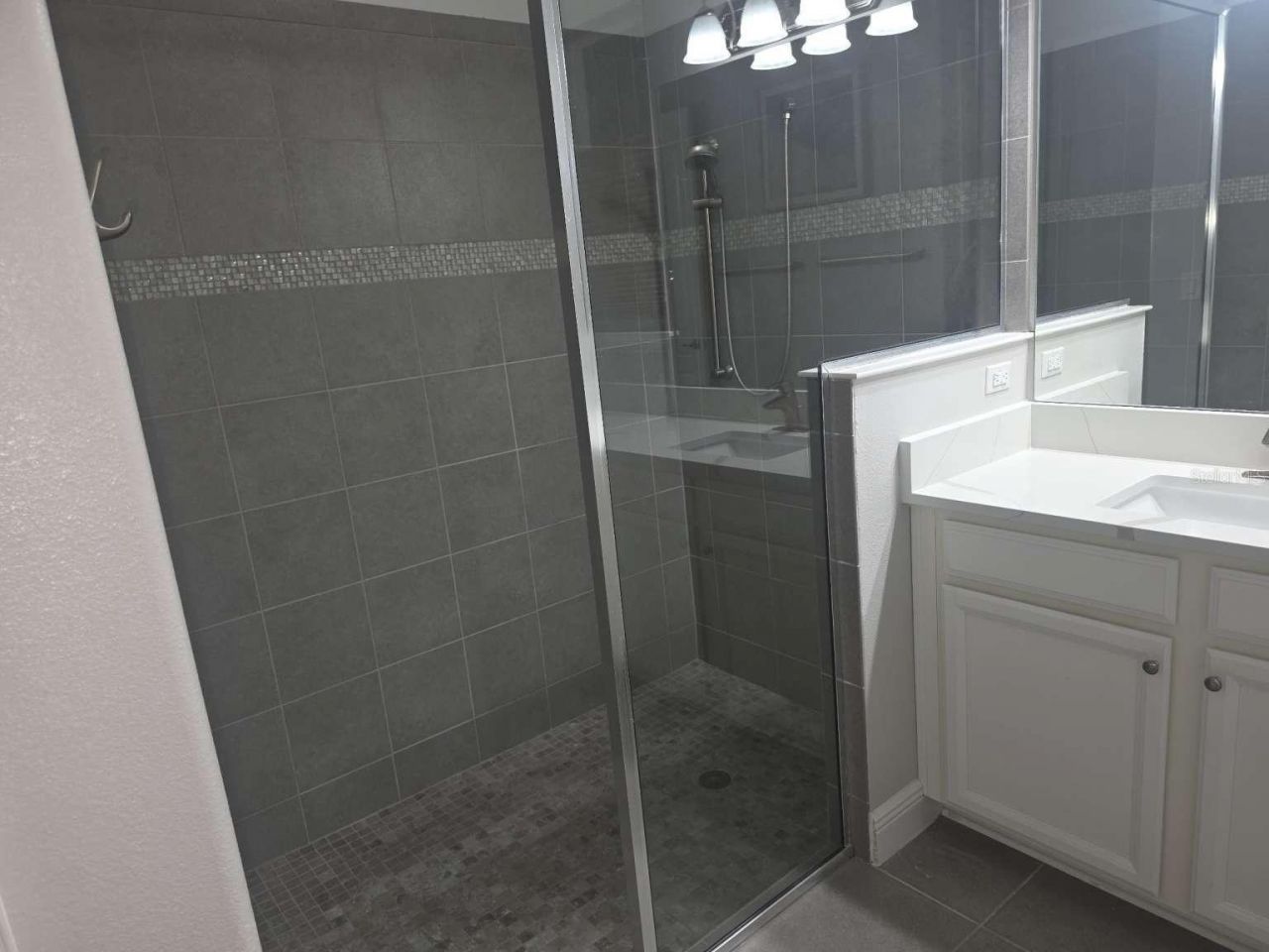 10310 Eastwood Drive, Bradenton, FL 34211 Photo