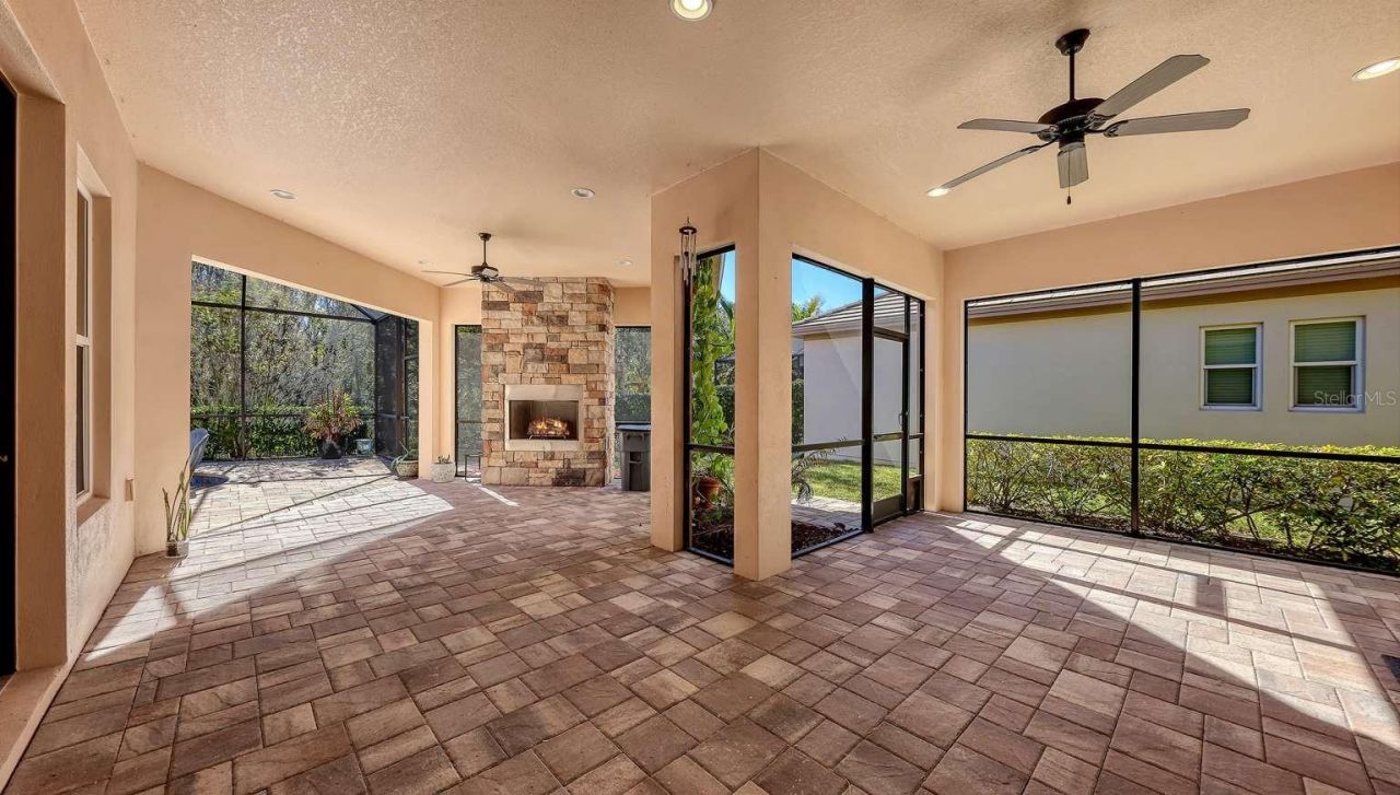 10310 Eastwood Drive, Bradenton, FL 34211 Photo