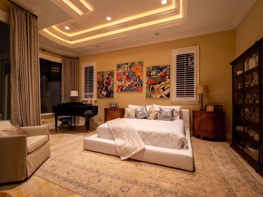Property Image 32