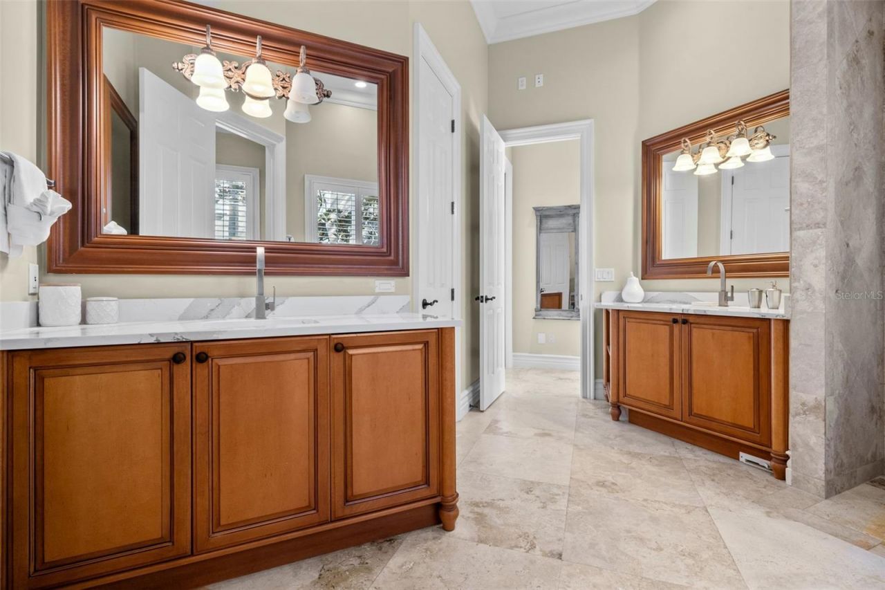 1394 Harbor Drive, Sarasota, FL 34239 Photo