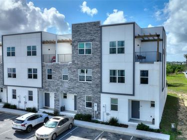 452 FAMAGUSTA DRIVE , DAVENPORT, FL 33896