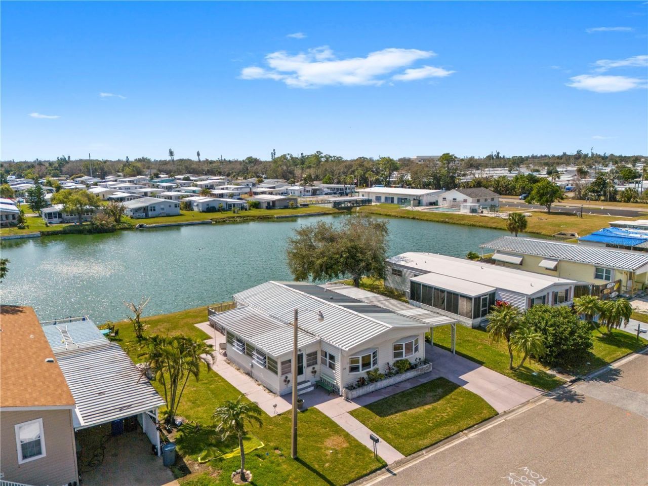 204 51st Avenue E, Bradenton, FL 34203 Photo